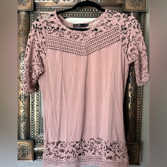 BKE Tops - BKE Pink Lace Blouse